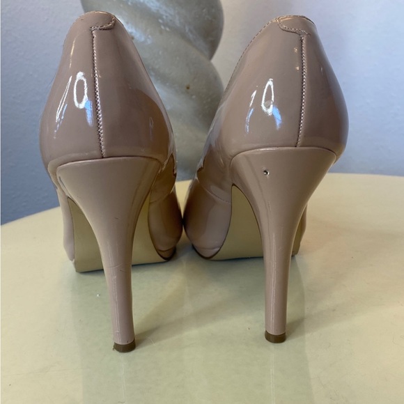 Steve Madden Nude Pumps size 9 - Picture 6 of 7